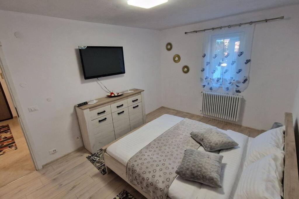 Apartament Coco Codlea Dış mekan fotoğraf